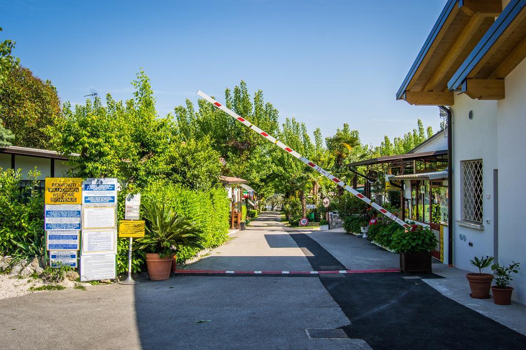 Campeggio Bruno Otel Moniga del Garda Dış mekan fotoğraf